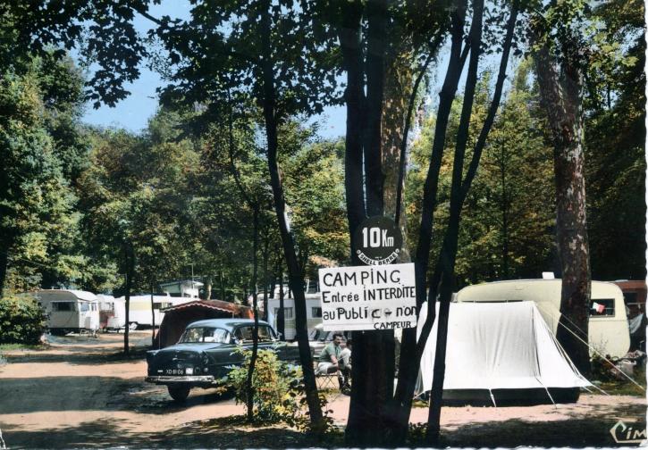 Le camping du parc Henri-Sellier vers 1960.