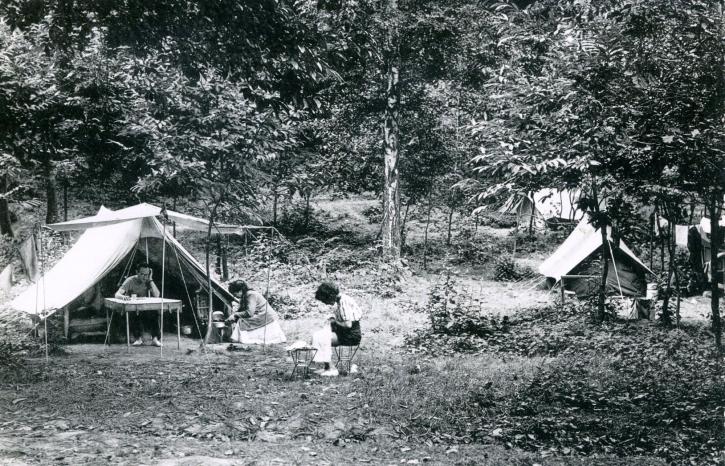 En pleine nature dans les années 1960.